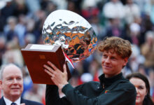 Ο-Γιανίκ-Σίνερ-νίκησε-τον-Κάρλος-Αλκαράθ-στο-Μόντε-Κάρλο-και-ανέβηκε-στην-κορυφή-της-παγκόσμιας-κατάταξης