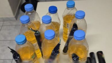 Ανάσταση:-14-συλλήψεις-στην-Αττική-για-μολότοφ,-ναυτικές-φωτοβολίδες-και-κροτίδες