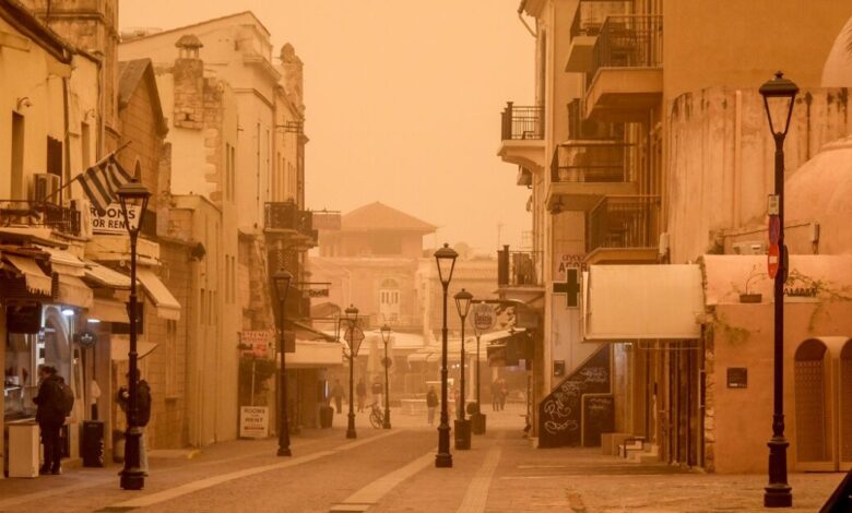 Καιρός-αύριο:-Αφρικανική-σκόνη-και-λασποβροχές-στα-δυτικά-και-νότια 