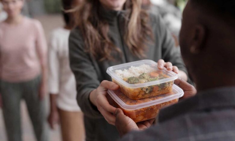 Στον-«αέρα»-οι-επιχειρηματίες-που-σίτισαν-τους-πλημμυροπαθείς