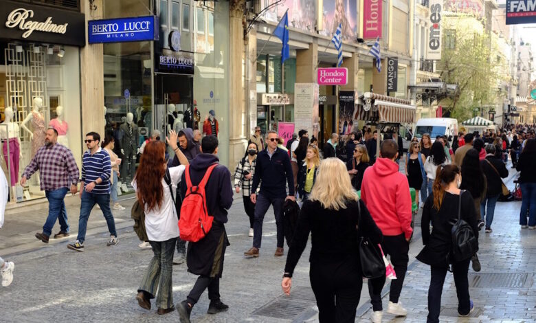 Πτώση-κατανάλωσης-έως-30%-το-Πάσχα-αναφέρουν-επιχειρηματίες-από-εμπορικά-καταστήματα-και-πρατήρια-καυσίμων