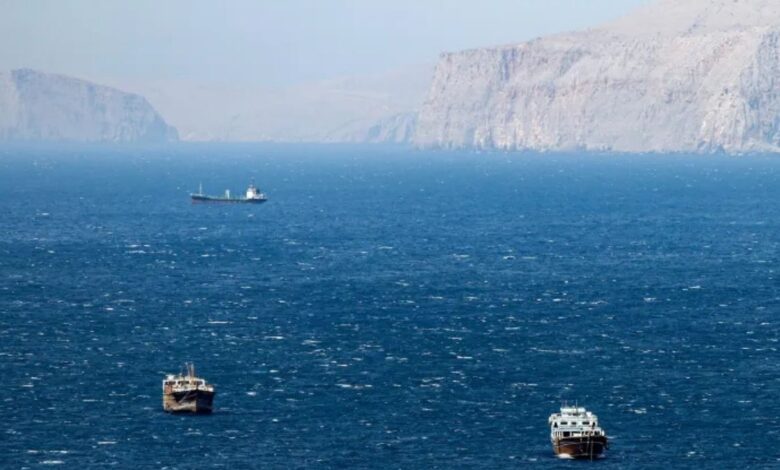 Ρευστή-κατάσταση-στο-Ορμούζ:-Υπό-αμφισβήτηση-ο-αποκλεισμός-ενώ-το-Ισραήλ-χτυπά-τον-Λίβανο-πριν-τη-συνάντηση-στην-Ουάσιγκτον-[live]