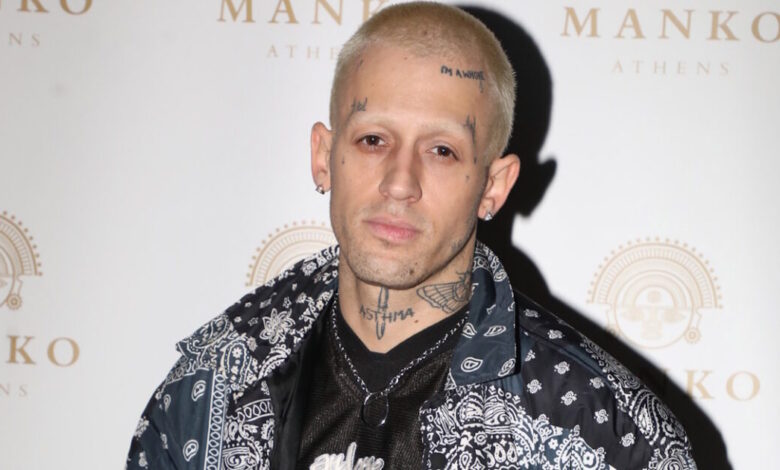 Τάσος-Ξιαρχό:-Είναι-δύσκολο-να-κόψεις-κοκαΐνες-και-μ@λ@κ@@@,-είμαι-σε-φάση-της-ζωής-μου-που-δεν-τα-κάνω