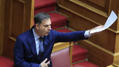 Χάρης-Θεοχάρης-για-το-πτυχίο-του:-«Είναι-από-το-imperial-college-του-Λονδίνου,-αναγνωρισμένο-από-τον-ΔΟΑΤΑΠ»