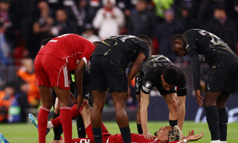 Σοκ-με-Εκιτικέ-στη-Λίβερπουλ:-Ρήξη-αχίλλειου-τένοντα-και-9-μήνες-εκτός-δράσης