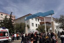 Τουρκία:-Με-5-όπλα-έσπειρε-τον-θάνατο-στο-σχολείο-ο-15χρονος-γιος-πρώην-αστυνομικού-–-9-οι-νεκροί-από-το-μακελειό