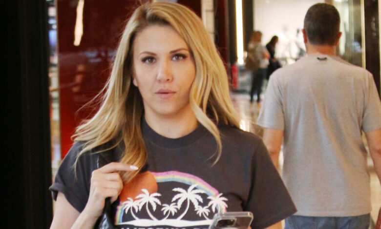 Συγκινεί-η-Φωτεινή-Πετρογιάννη-για-τον-θάνατο-του-πατέρα-της:-«Προσπαθώ-να-βρω-μια-απάντηση»