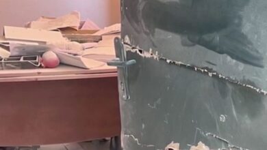 Δήμαρχος-Γλυφάδας-για-βανδαλισμούς-σε-σχολείο:-Οι-δράστες-μάλλον-είναι-ανήλικοι-και-θα-ταυτοποιηθούν-άμεσα