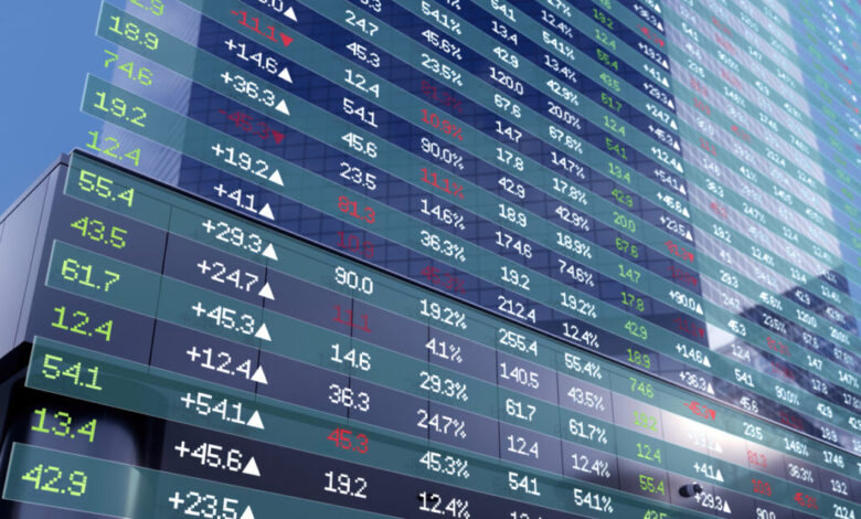 Ήπια-κέρδη-για-τον-Γενικό-Δείκτη-μετά-το-τραπεζικό-ράλι,-επιφυλακτικότητα-στις-διεθνείς-αγορές