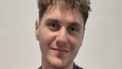 Λευκάδα:-Υποτροφία-για-μαθητή-που-πήγαινε-για-6-χρόνια-με-καΐκι-στο-σχολείο