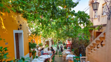 Κοινωνικός-Τουρισμός:-1η-Μαΐου-ανοίγει-το-πρόγραμμα-με-επιταγές-σε-300.000-δικαιούχους-για-έως-12-δωρεάν-διανυκτερεύσεις