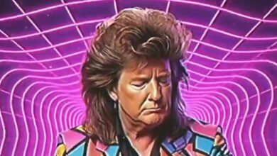 «blockade-blockade»:-Το-ΑΙ-μεταμόρφωσε-τον-Ντόναλντ-Τραμπ-σε-τραγουδιστή-με-διασκευή-του-διάσημου-«voyage-voyage»