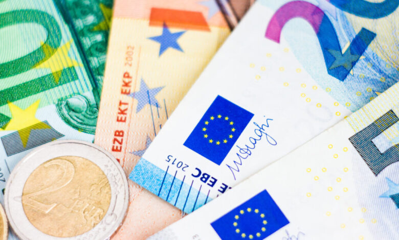 Συντάξεις-Μαΐου:-Από-24-έως-27-Απριλίου-η-καταβολή-τους