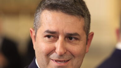 Γιώργος-Μυλωνάκης:-Παραμένει-διασωληνωμένος-στη-ΜΕΘ-–-Το-νεότερο-ιατρικό-ανακοινωθέν