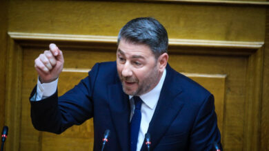 Βολές-Ανδρουλάκη-προς-Μητσοτάκη-για-κράτος-δικαίου,-ΟΠΕΚΕΠΕ-και-υποκλοπές:-«Η-αντίστροφη-μέτρηση-έχει-ξεκινήσει,-μονόδρομος-να-παραιτηθείτε»