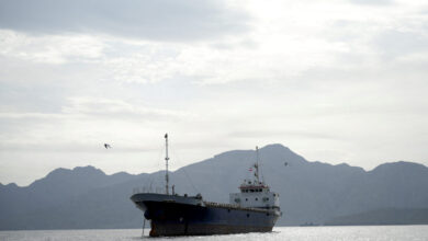 Στενά-του-Ορμούζ:-Πέρασαν-δυο-δεξαμενόπλοια-για-το-Ιράκ-παρά-τον-αμερικανικό-αποκλεισμό