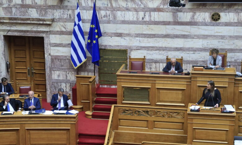 Μητσοτάκης:-Η-Ζωή-Κωνσταντοπούλου-ήταν-η-μόνη-που-δεν-ευχήθηκε-στον-Μυλωνάκη-και-η-μόνη-που-υιοθέτησε-τα-fake-news-για-την-κόρη-μου