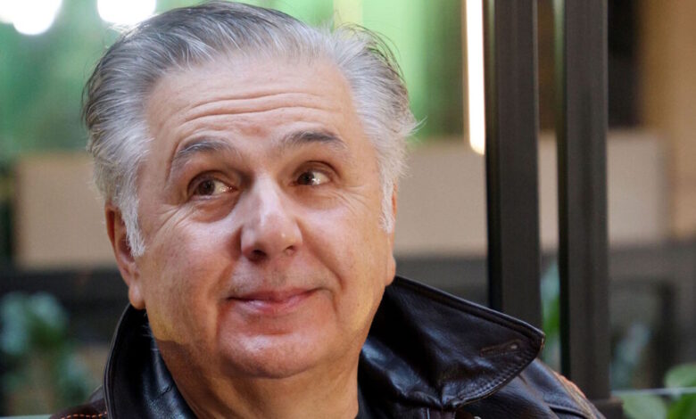 Ιεροκλής-Μηχαηλίδης:-Πιο-επικίνδυνη-από-την-αποτυχία-είναι-η-κολακεία-των-συναδέλφων-και-των-θεατών