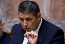 Γιώργος-Μυλωνάκης:-Σε-10-με-15-ημέρες-οι-πρώτες-εκτιμήσεις-για-την-κατάσταση-της-υγείας-του-–-Παραμένει-διασωληνωμένος