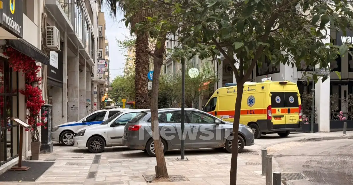 Θρίλερ-στο-κέντρο-της-Αθήνας:-Νεκρή-γυναίκα-σε-ακάλυπτο-πολυκατοικίας-–-«Άκουσα-κραυγές-και-σπάσιμο-τζαμαρίας»