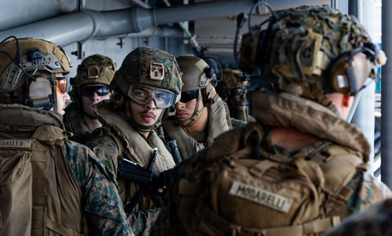 Νηστικοί-στον-πόλεμο-οι-Αμερικανοί-πεζοναύτες-στη-Μέση-Ανατολή:-Καταγγέλλουν-λίγο-και-κακής-ποιότητας-φαγητό