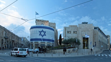 Ο-κεντρικός-τραπεζίτης-του-Ισραήλ-ελπίζει-σε-τέλος-του-πολέμου-μετά-την-υποβάθμιση-του-στόχου-ανάπτυξης-σε-3,8%-από-5,2%