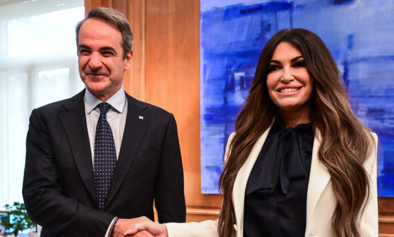 Συνάντηση-Κυριάκου-Μητσοτάκη-–-Κίμπερλι-Γκιλφόιλ-στο-Μέγαρο-Μαξίμου