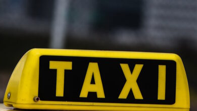 Πειραιάς:-Εντοπίστηκε-στο-λιμάνι-41χρονος-οδηγός-με-πλαστή-άδεια-ταξί-και-συνελήφθη