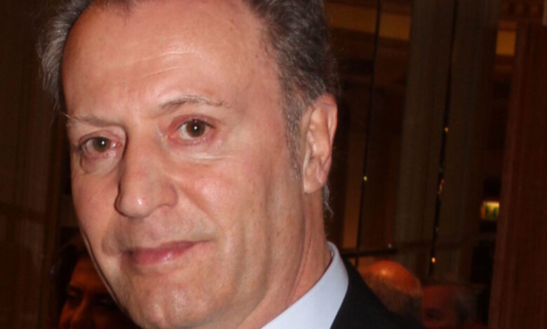 Δημήτρης-Οικονόμου:-Δεν-μπορεί-να-με-ενοχλεί-η-κριτική-όταν-δεν-μου-αρέσει-και-όταν-την-εγώ-να-είναι-καλή