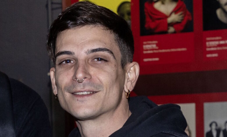 Νικολάκης-Ζεγκίνογλου:-Ζήλεψα-τον-ρόλο-του-Στέλιου-Καζαντζίδη,-ήθελα-να-τον-κάνω