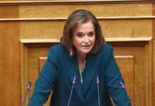 Ντόρα-Μπακογιάννη:-«Ο-Μακάριος-Λαζαρίδης-θα-έπρεπε-να-έχει-διευκολύνει-τον-πρωθυπουργό-και-το-κόμμα»