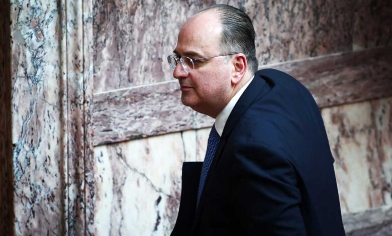 Παραιτήθηκε-ο-Μακάριος-Λαζαρίδης