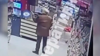 Κίεβο:-Νεκρός-ο-ένοπλος-που-άνοιξε-πυρ-και-σκότωσε-δύο-ανθρώπους-σε-σούπερ-μάρκετ