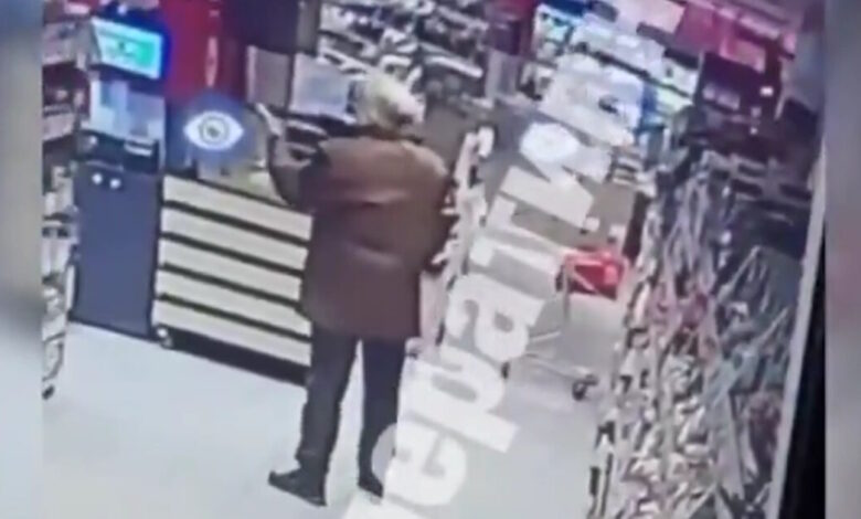 Κίεβο:-Νεκρός-ο-ένοπλος-που-άνοιξε-πυρ-και-σκότωσε-δύο-ανθρώπους-σε-σούπερ-μάρκετ