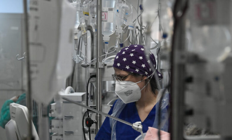 Αποφρακτικός-ειλεός:-Ποια-είναι-τα-ύποπτα-συμπτώματα-και-οι-πιθανές-αιτίες