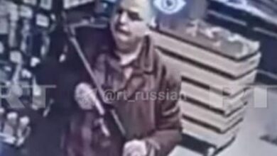 Πυροβολισμοί-στο-Κίεβο:-Ένοπλος-άνοιξε-πυρ-–-Πέντε-νεκροί-και-10-τραυματίες,-εξοντώθηκε-ο-δράστης