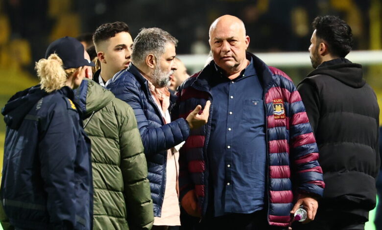 Έξαλλος-ο-Αχιλλέας-Μπέος-μετά-το-Άρης-–-Βόλος:-«Αν-έχεις-λίγη-τσίπα-κύριε-Λανουά,-να-μας-αδειάσεις-τη-γωνιά»