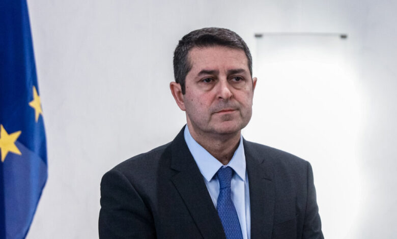 Γιώργος-Μυλωνάκης:-Κρίσιμες-οι-επόμενες-ημέρες-για-την-υγεία-του,-μειώνουν-τα-φάρμακα-καταταστολής-οι-γιατροί