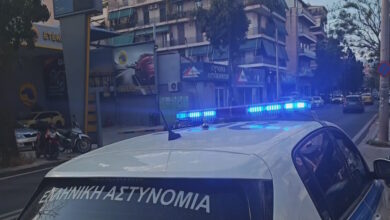 Μηχανή-παρέσυρε-ανήλικη-στη-Λιοσίων-–-Ο-οδηγός-την-εγκατέλειψε,-σε-κρίσιμη-κατάσταση-στο-ΚΑΤ-το-κορίτσι