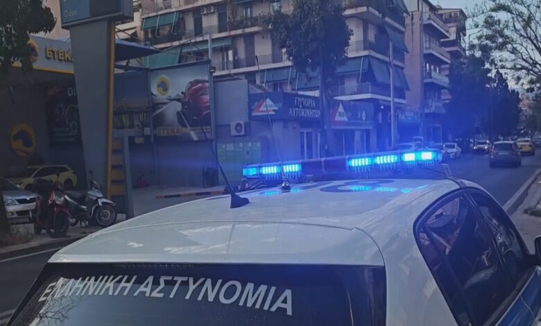 Μηχανή-παρέσυρε-ανήλικη-στη-Λιοσίων-–-Ο-οδηγός-την-εγκατέλειψε,-σε-κρίσιμη-κατάσταση-στο-ΚΑΤ-το-κορίτσι