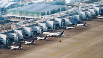 Οι-αεροπορικές-εταιρείες-κόβουν-ταξίδια-και-καθηλώνουν-πτήσεις-για-να-αντιμετωπίσουν-την-εκτόξευση-του-κόστους-καυσίμων