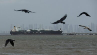 Το-Ιράν-«παίζει-τα-ρέστα-του»-στα-Στενά-του-Ορμούζ:-Το-σύντομο-άνοιγμα-και-η-συμφωνία-με-τις-ΗΠΑ-που-αργεί