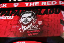 Ο-Κώστας-Παπανικολάου-έφθασε-τις-800-συμμετοχές-με-τη-φανέλα-του-Ολυμπιακού