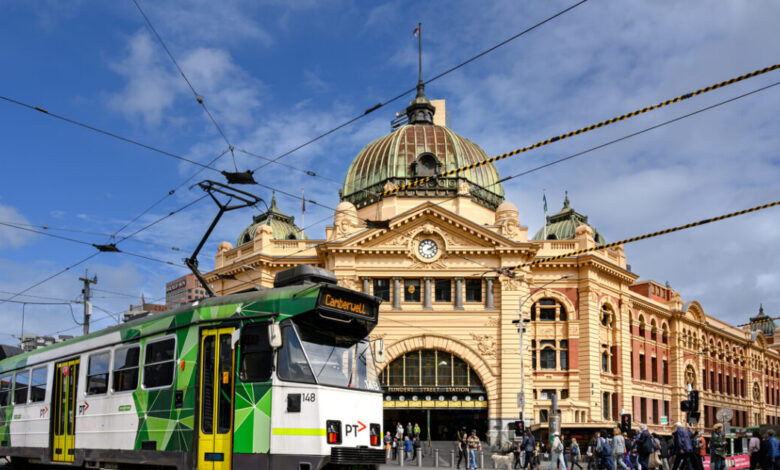 Στην-Αυστραλία-τα-μέσα-μαζικής-μεταφοράς-παραμένουν-δωρεάν-–-Η-Βικτώρια-επεκτείνει-τα-μέτρα-για-τα-ακριβά-καύσιμα