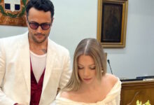 Ο-τραγουδιστής-Κωνσταντίνος-Φραντζής-παντρεύτηκε-την-αγαπημένη-του-πριν-γίνουν-γονείς