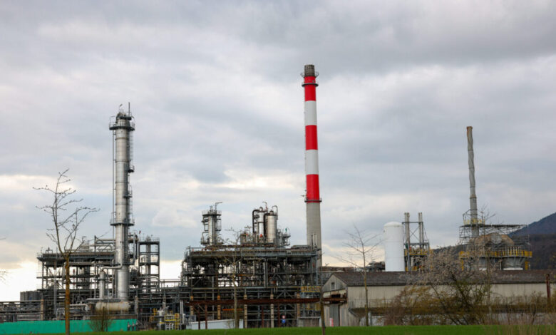 Πετρέλαιο-έως-500-εκατ-βαρέλια-με-αξία-50-δισ.-δολάρια-λείπει-από-την-αγορά-μετά-από-50-ημέρες-πολέμου-στη-Μέση-Ανατολή