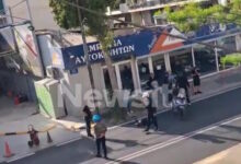 Λιοσίων:-Συγκλονίζει-η-μητέρα-της-16χρονης-που-νοσηλεύεται-στο-ΚΑΤ-μετά-το-τροχαίο-–-«Είδα-το-παιδί-μου-να-φεύγει-σαν-πανί-στον-δρόμο»