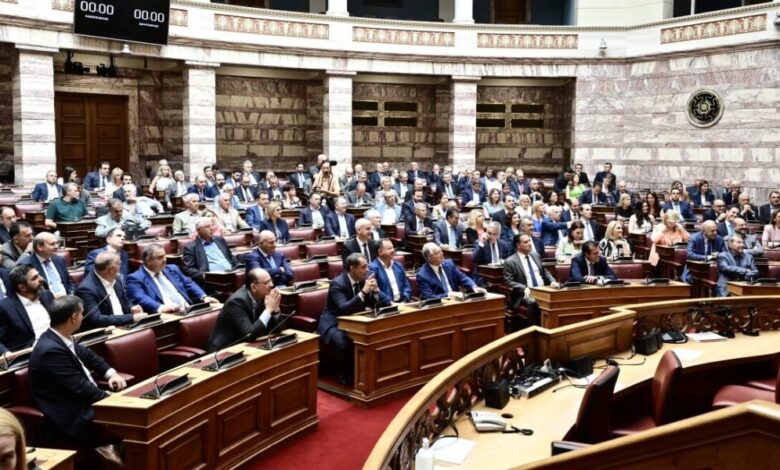 ΟΠΕΚΕΠΕ:-Κυβερνητική-γραμμή-για-άρση-ασυλίας-αλλά-και-ψήφος-κατά-συνείδηση