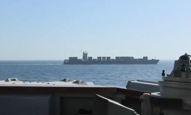 Κατάληψη-ιρανικού-πλοίου-στα-Στενά-του-Ορμούζ-«Όχι»-της-Τεχεράνης-στις-συνομιλίες-στο-Πακιστάν-[live]