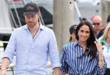 viral-στιγμιότυπο:-Γυναίκα-ατάραχη-με-το-βιβλίο-της-στην-παραλία-την-ώρα-περνούν-δίπλα-της-Χάρι-και-Μέγκαν-–-Τους-αγνοεί-επιδεικτικά